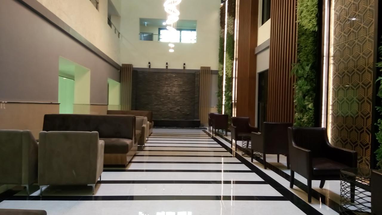 Dusit Grand Condo View Jomtien Beach Exterior foto