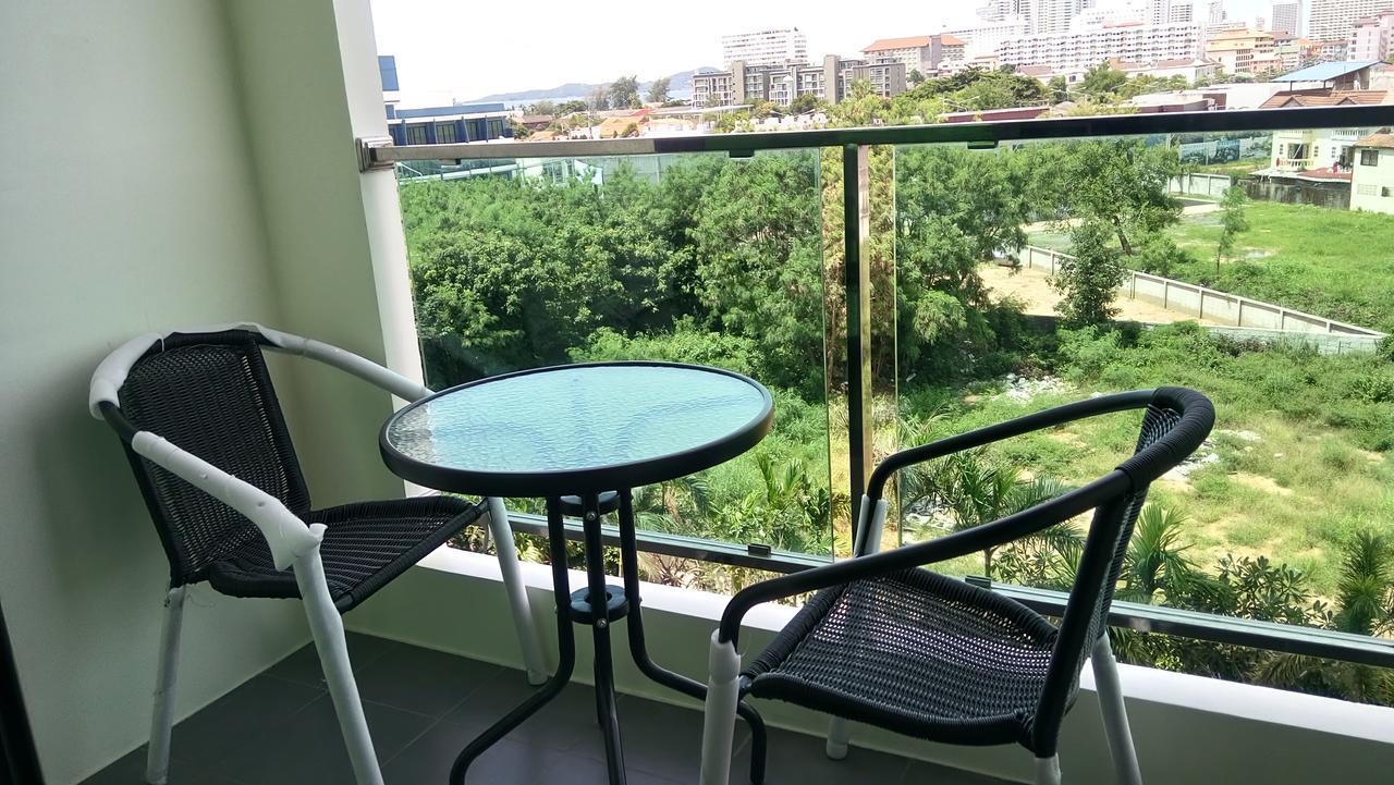 Dusit Grand Condo View Jomtien Beach Exterior foto